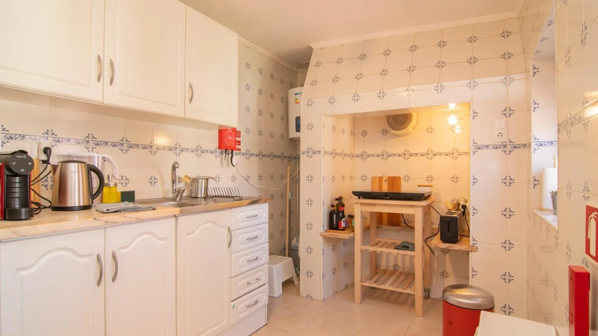 Apartamento Charming & Peaceful Family Flat Lisboa 0*,