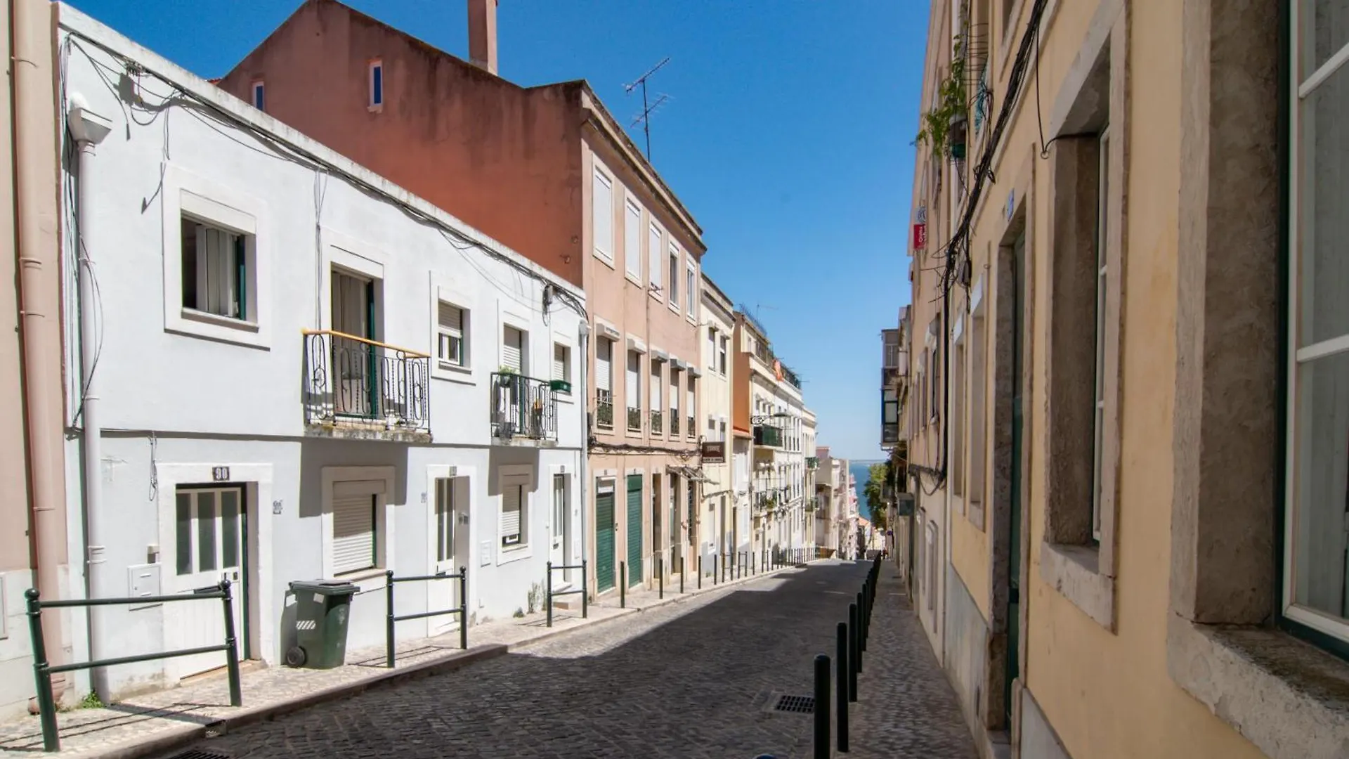 Apartamento Charming & Peaceful Family Flat Lisboa 0*,  Portugal